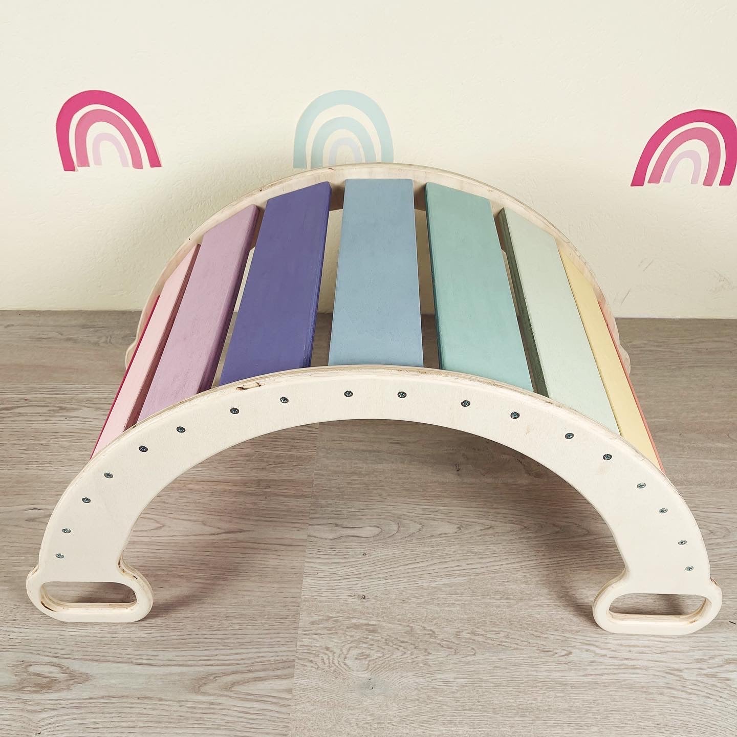 TROTTORAINBOW ROCKER